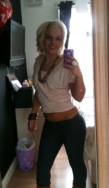 Linda chica rubia de fiesta stacey - parte 1
 #31855682
