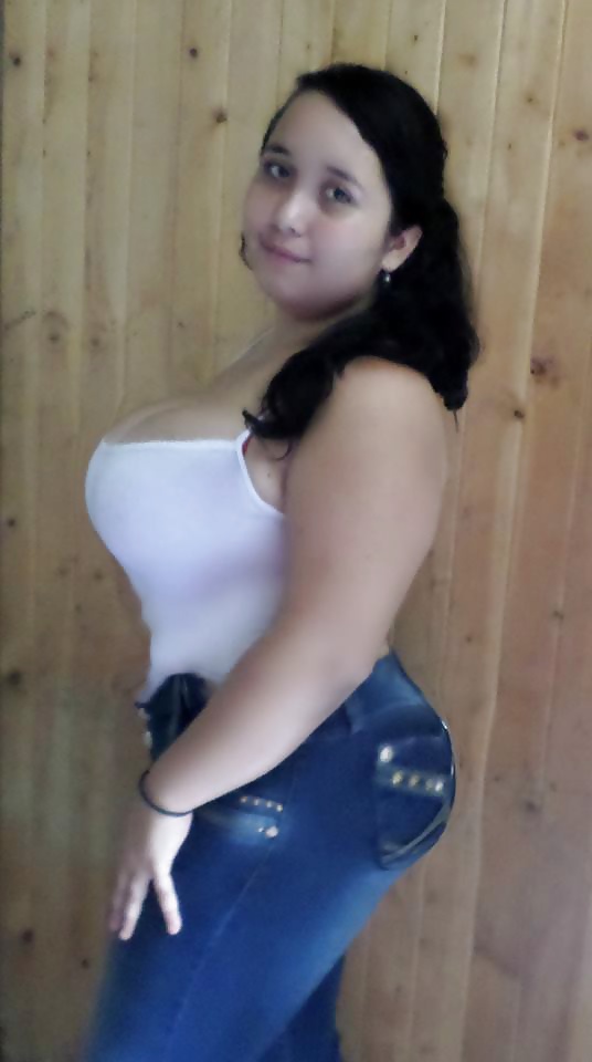 Más tetonas 
 #25441163