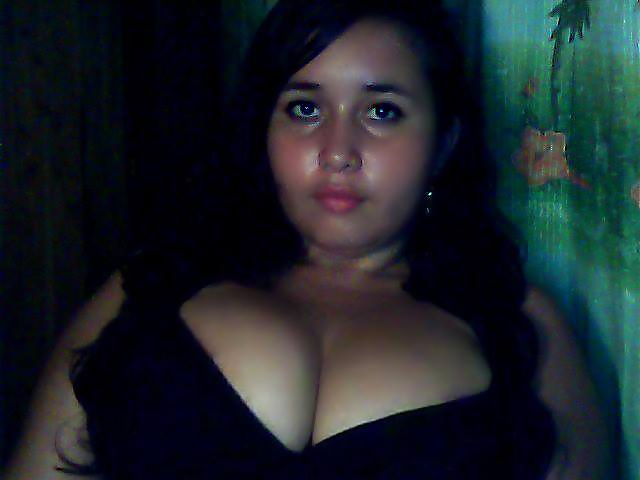 Más tetonas 
 #25441206