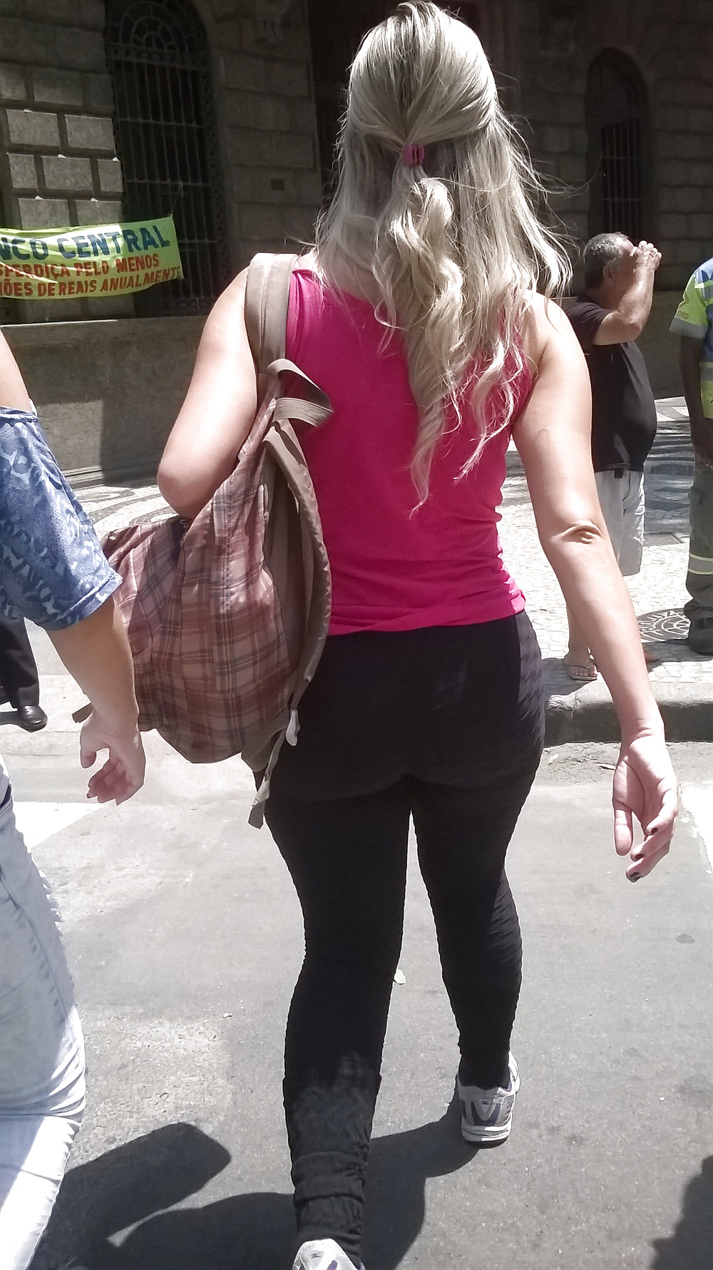 ガタガタ動く
 #32107408