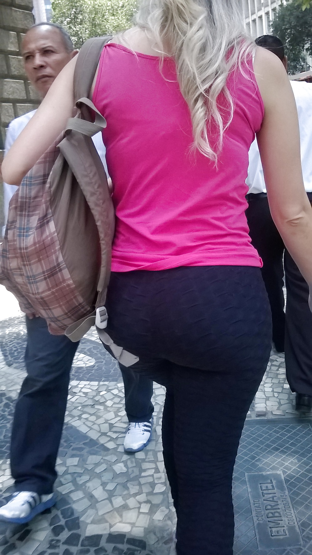 ガタガタ動く
 #32107412