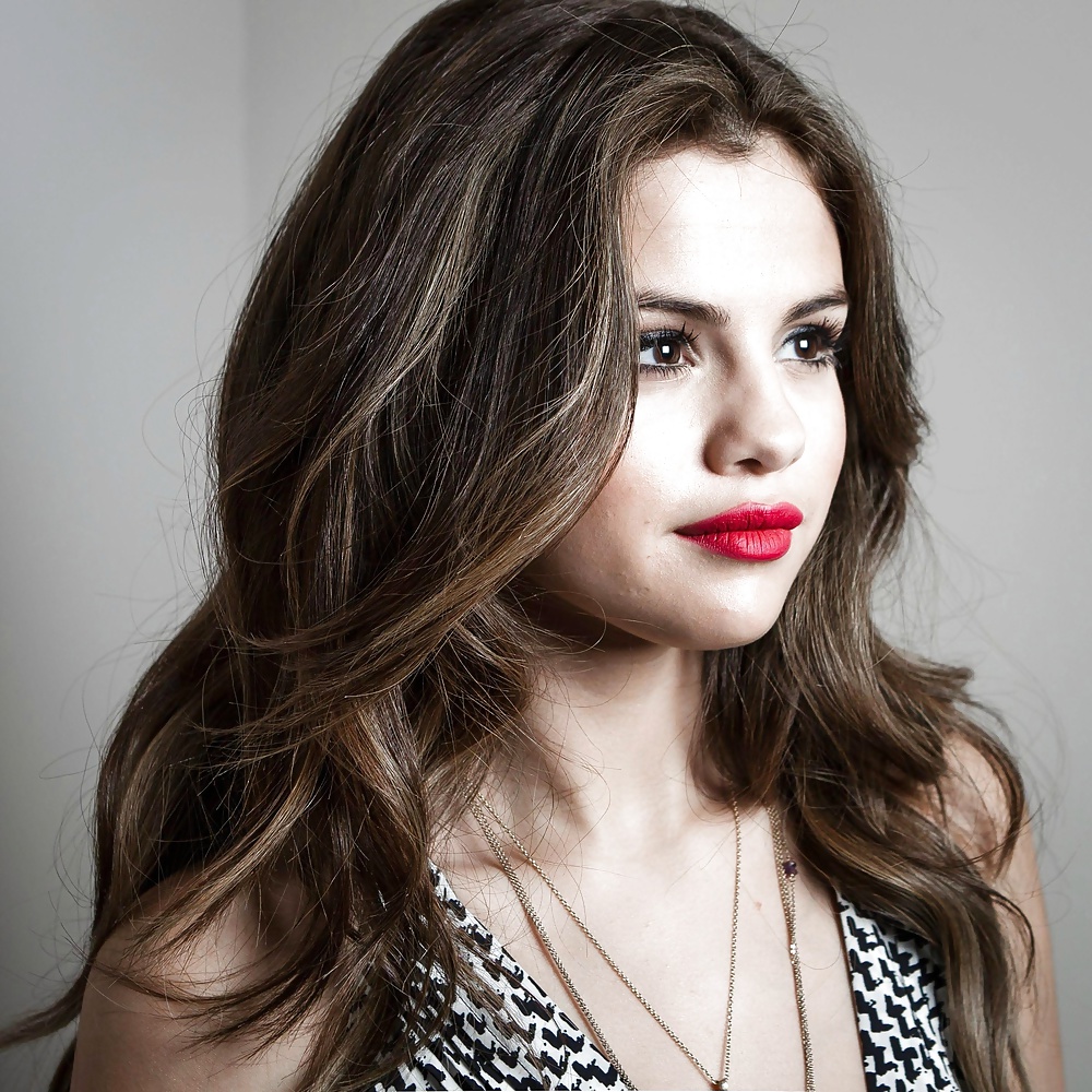 Selena Gomez Magazine (CCM) #27804365