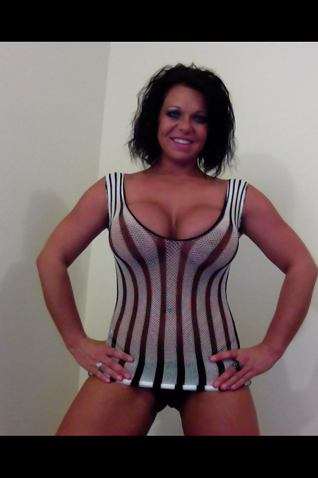 Hotwifekrissy
 #35508897