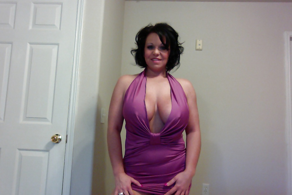 Hotwifekrissy
 #35508915