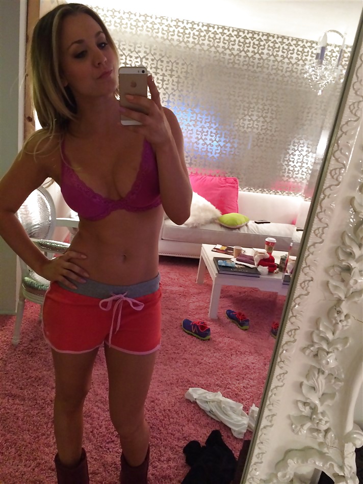 Nude selfies Kaley Cuoco - Penny Big Bang Theory #31599276