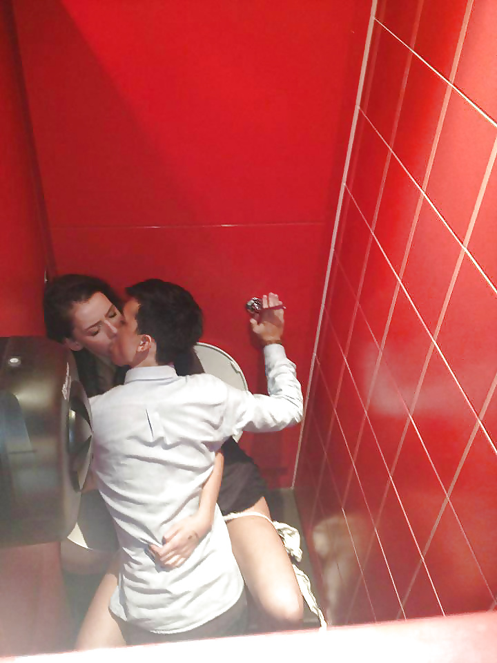 Beim sex erwischt - caught in the act
 #29086512