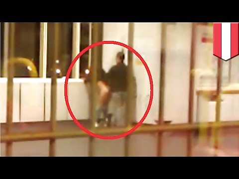 Beim sex erwischt - caught in the act
 #29086760