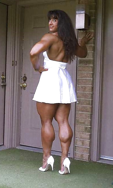 豊満な女性
 #38579301