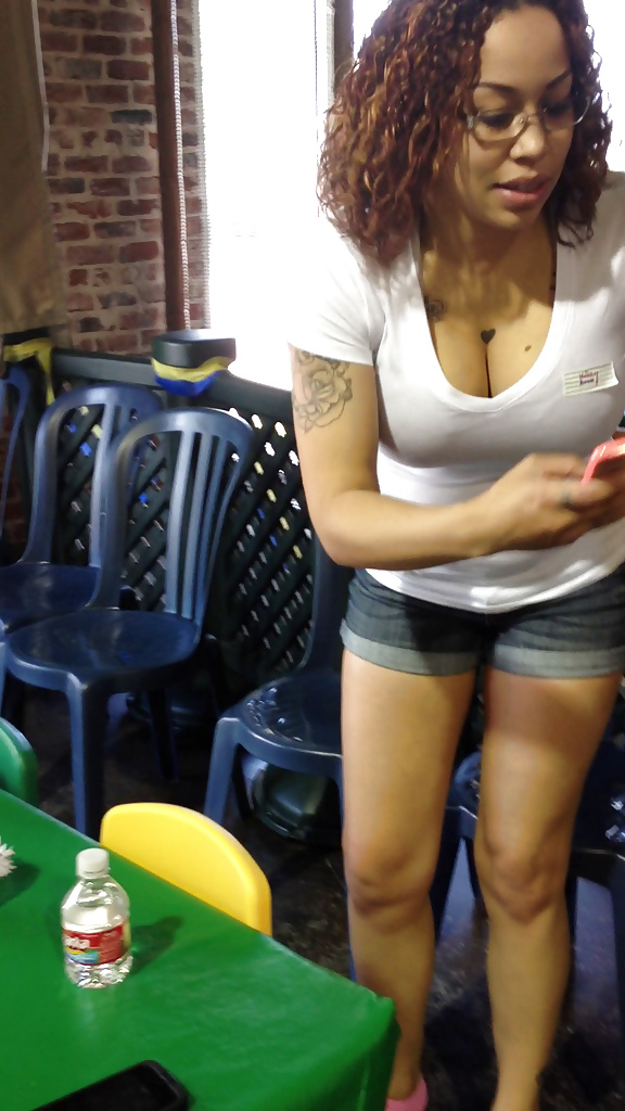 Candid Downblouse Latina Cleavage #39938827