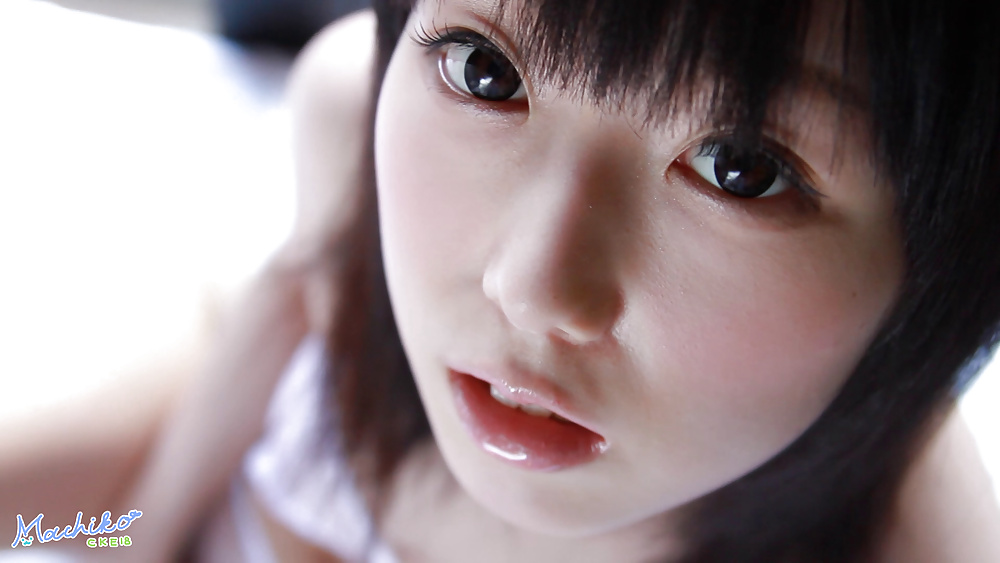 Jóvenes japoneses muñecos lindos
 #38795848