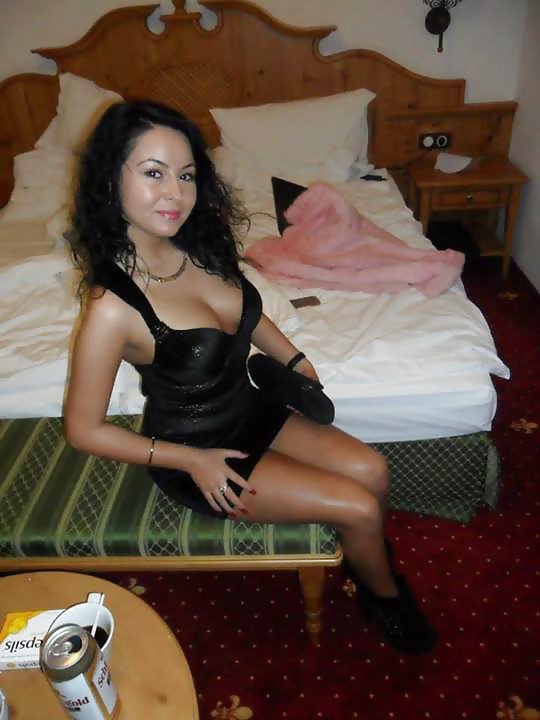 Romanian #27220801