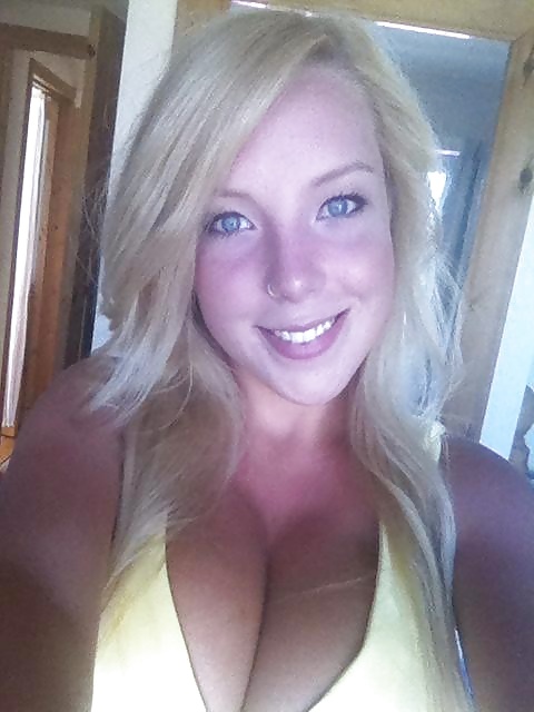 いくつかの顔
 #40977575