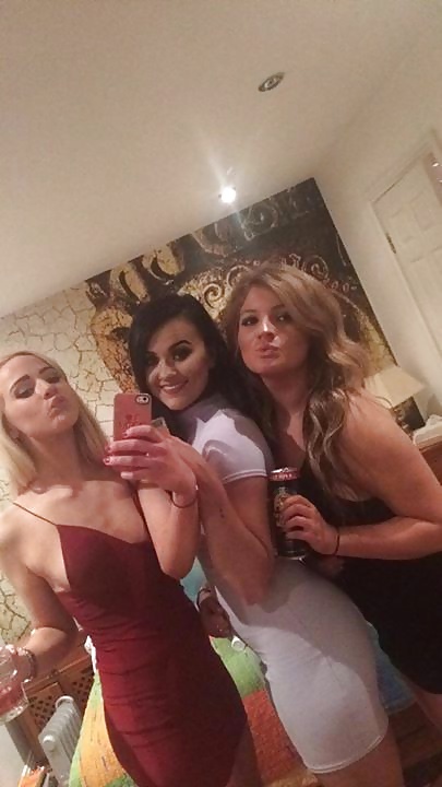 いくつかの顔
 #40977626