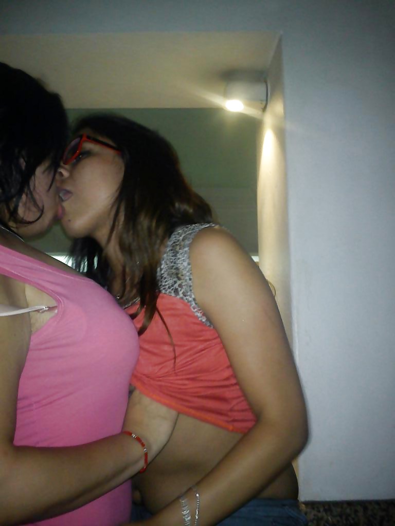 Berenice Esposa Mexicana Swinger y Lesbiana #30600777