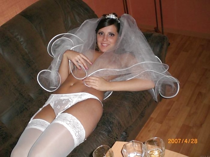 Who is this perfect bride ? #30173735