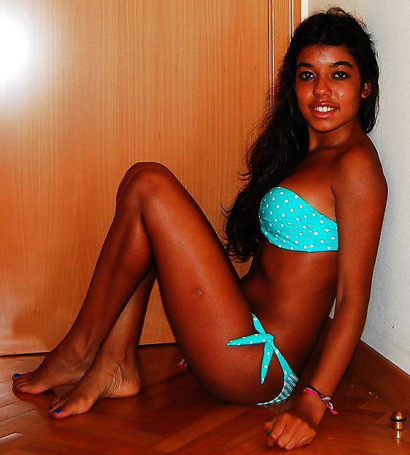 Sexy Brazilian Teen: Amanda #40843780