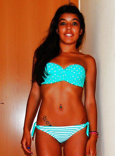 Sexy Brazilian Teen: Amanda #40843806