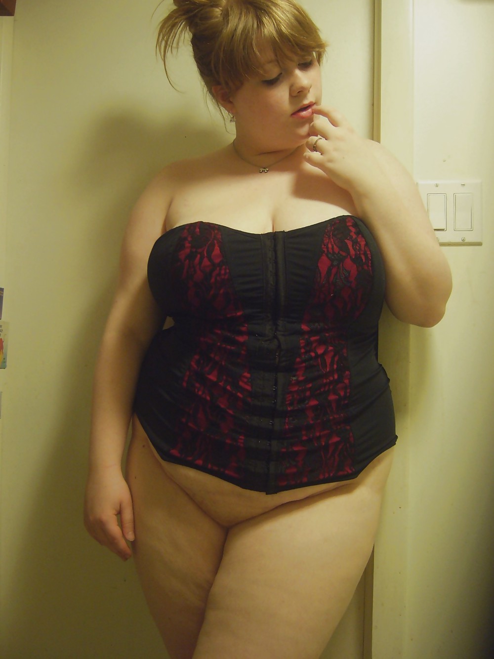 Sexy ragazza grassa
 #36223423