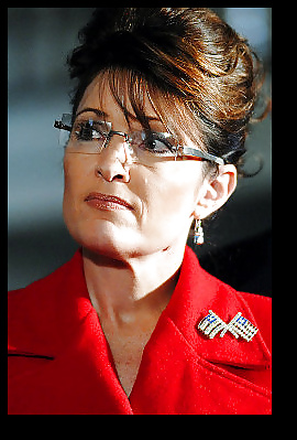 È fantastico masturbarsi con la conservatrice Sarah Palin
 #24200758