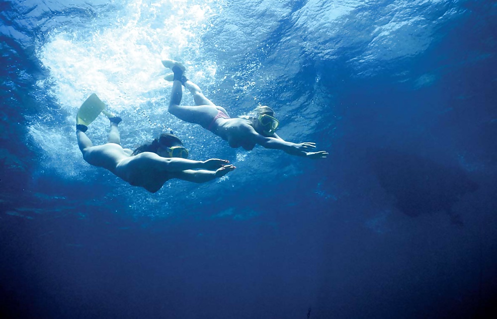 Ragazze d'acqua 4.
 #25358645