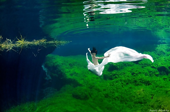 Ragazze d'acqua 4.
 #25358917