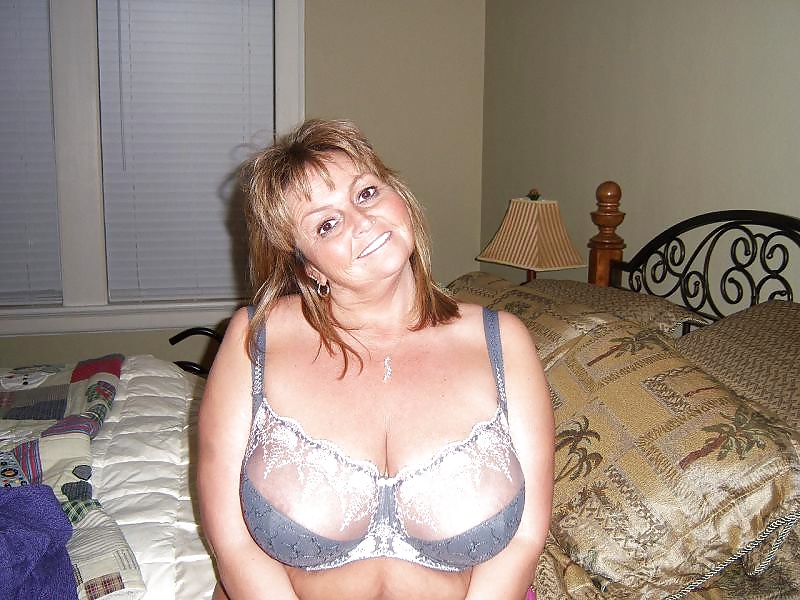 Mature Fat Mom Huge Tits #28878784