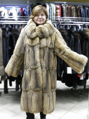 Fantásticos abrigos de piel de marta
 #31838101