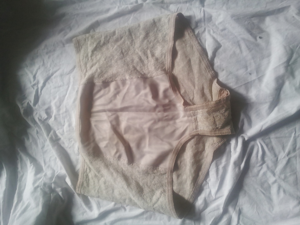 Mom S Lingerie De Ma Mere #25134891