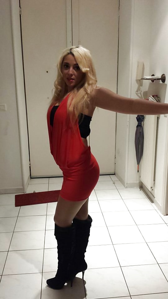 Priscilla la blondasse bitch #25651732