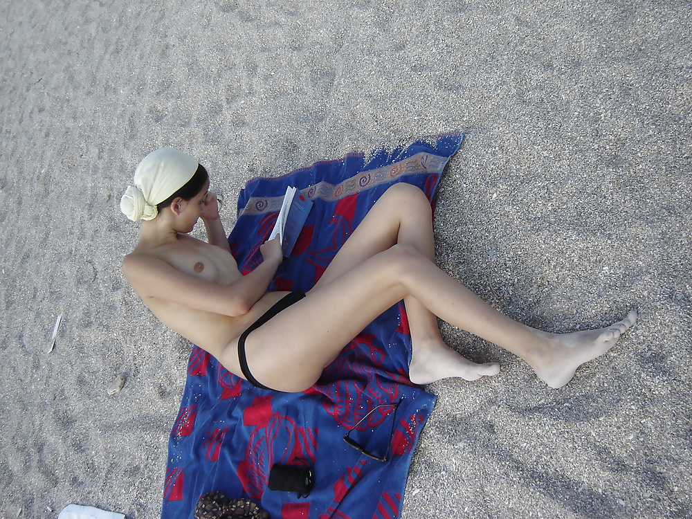 Topless am girls beach #29191436