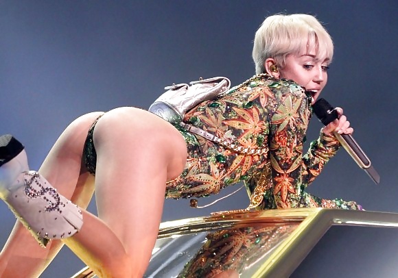 Tease Tease #31250146