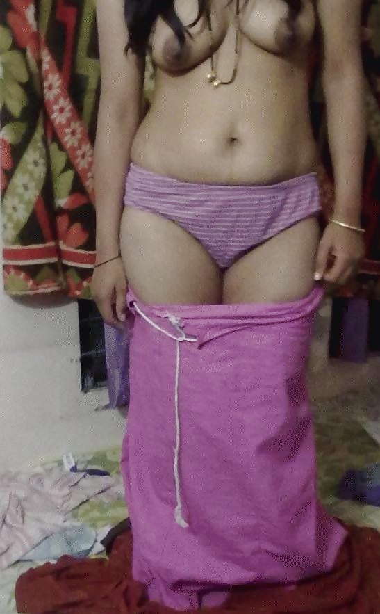 Desi Indien Dames Chaudes En Culottes Pour Pantylovers. #31720844
