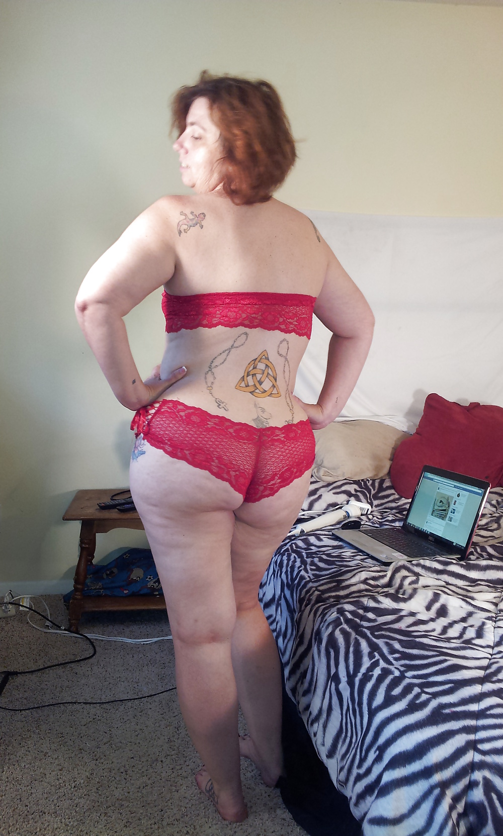 Red set #34174896