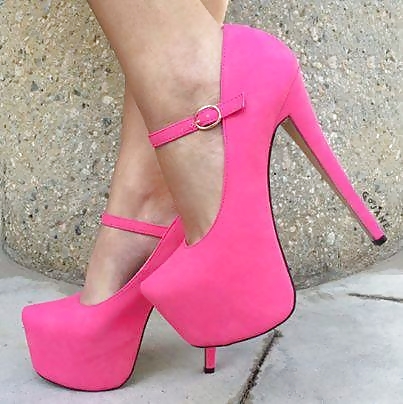 Solo tacones
 #24004528