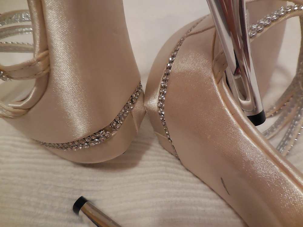 Spaß Mit Ihrem Neuen High Heels #30943418