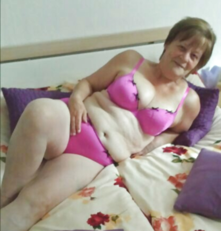 Schwiegermutti, 72 Jahre alt #39986786