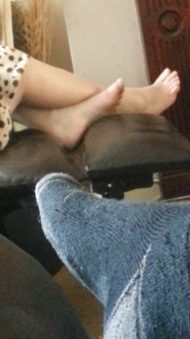 Friends mum sexy feet and soles  #24069504