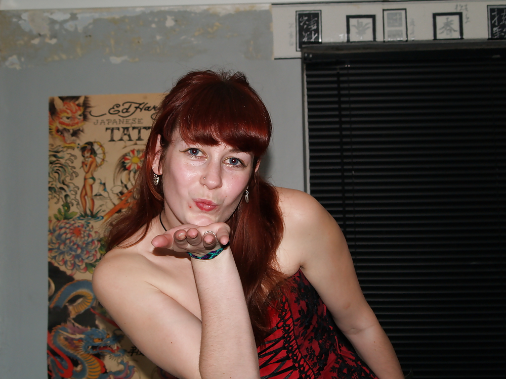 アマチュア・ヌード写真 - 赤毛のティーン・ガール 自家製ハード・ファック
 #25709534
