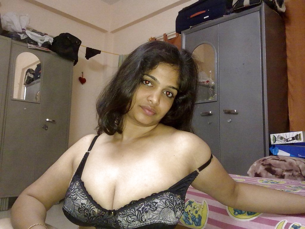 Sexy Indian Aunty #26002525