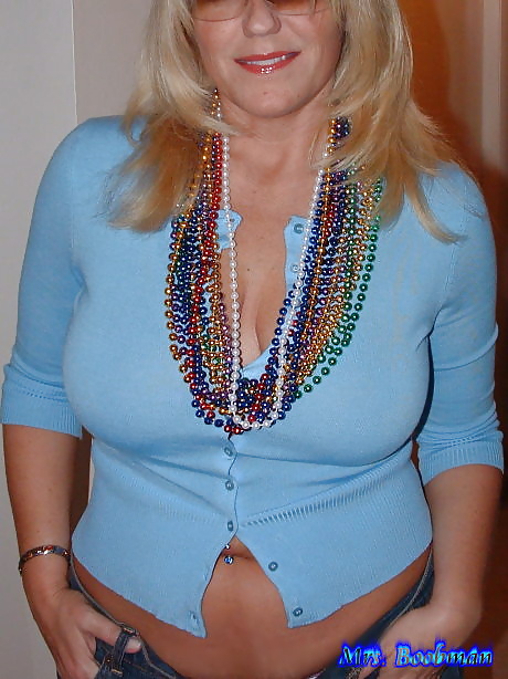 Mrs. Betty Boobman and her Mardi Gras beads #28501020