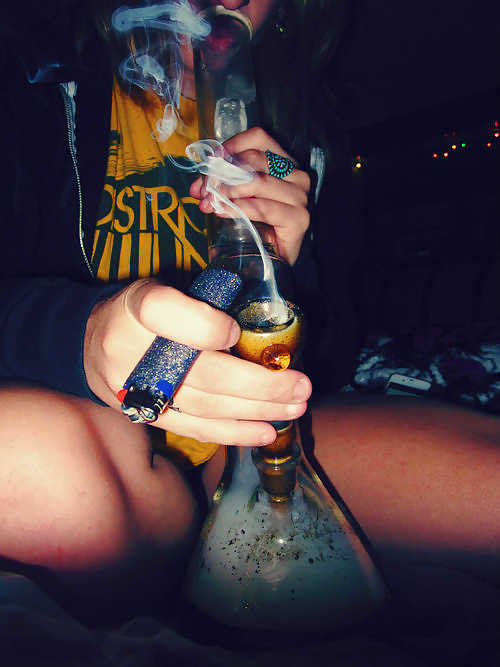 Stoner Chicks pt.4 #29095430