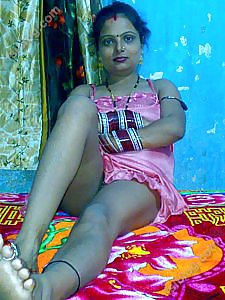 Desi indiana bhabhi
 #33754009