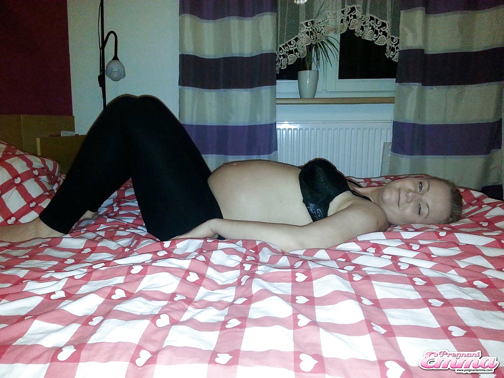 pregnantemma.comのPregnant emma #02
 #30852424