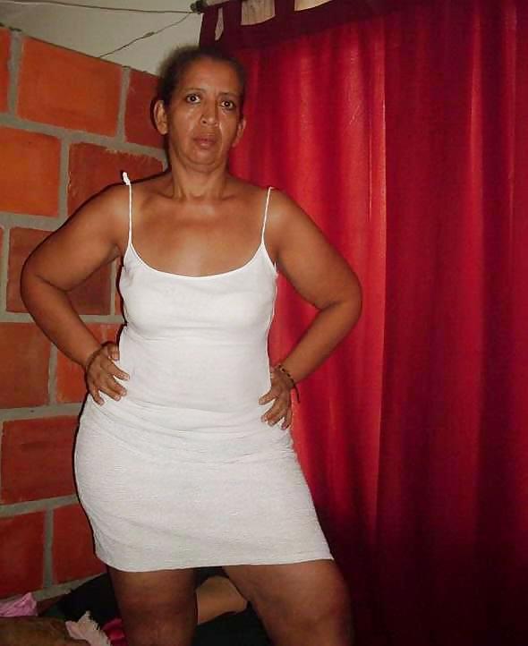 Colombian Mature Women #33623518
