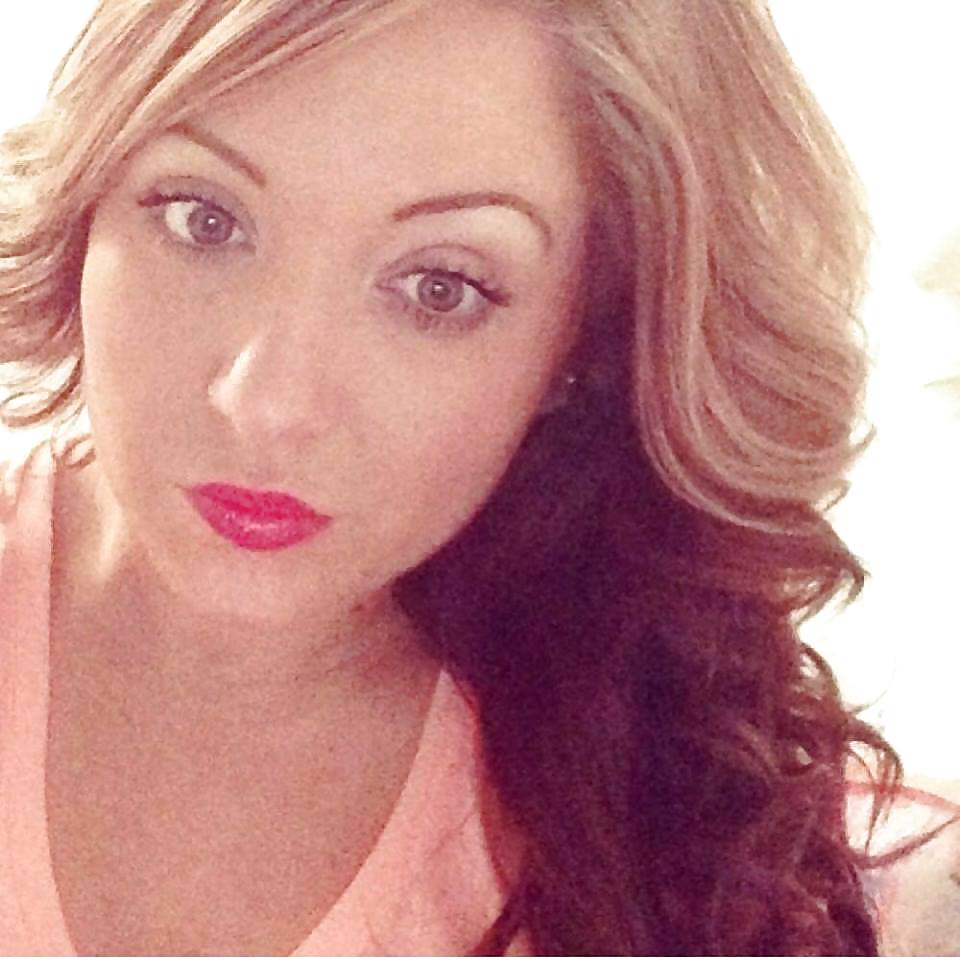Facebook Sluts- Annabelle Louise Stapleton pt.1 #24160982