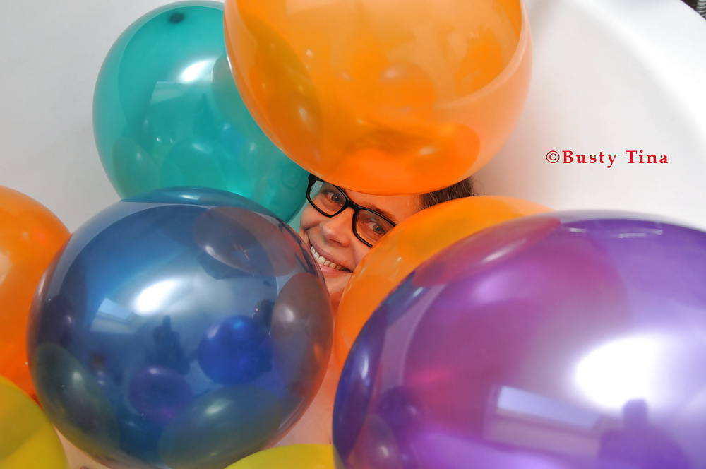 Busty Tina - The balloons #26455090