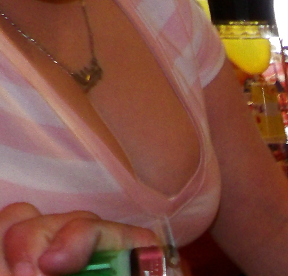 Varias fotos voyeur
 #26599878