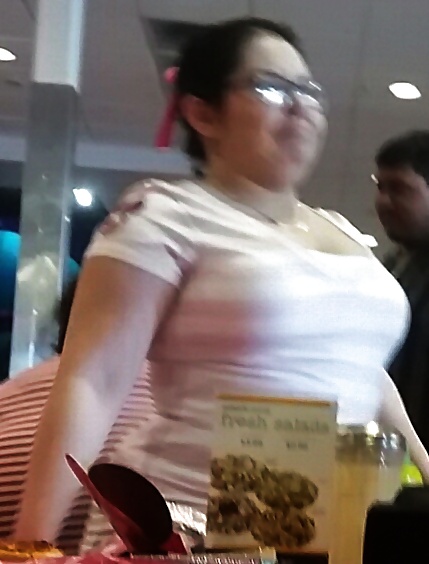 Varias fotos voyeur
 #26600134