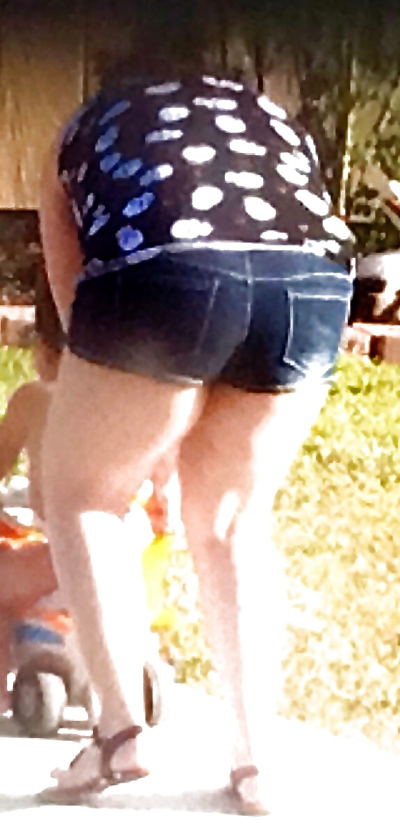 Varias fotos voyeur
 #26600848