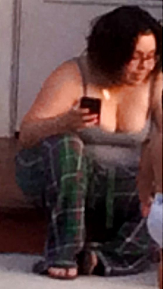 Varias fotos voyeur
 #26600875